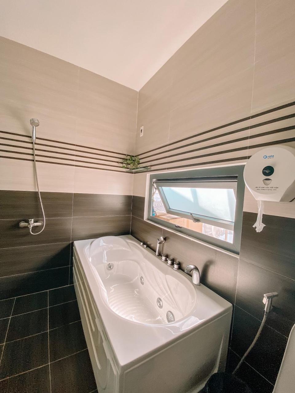 Phan Rang Sunshine Hotel Kinh Dinh ภายนอก รูปภาพ